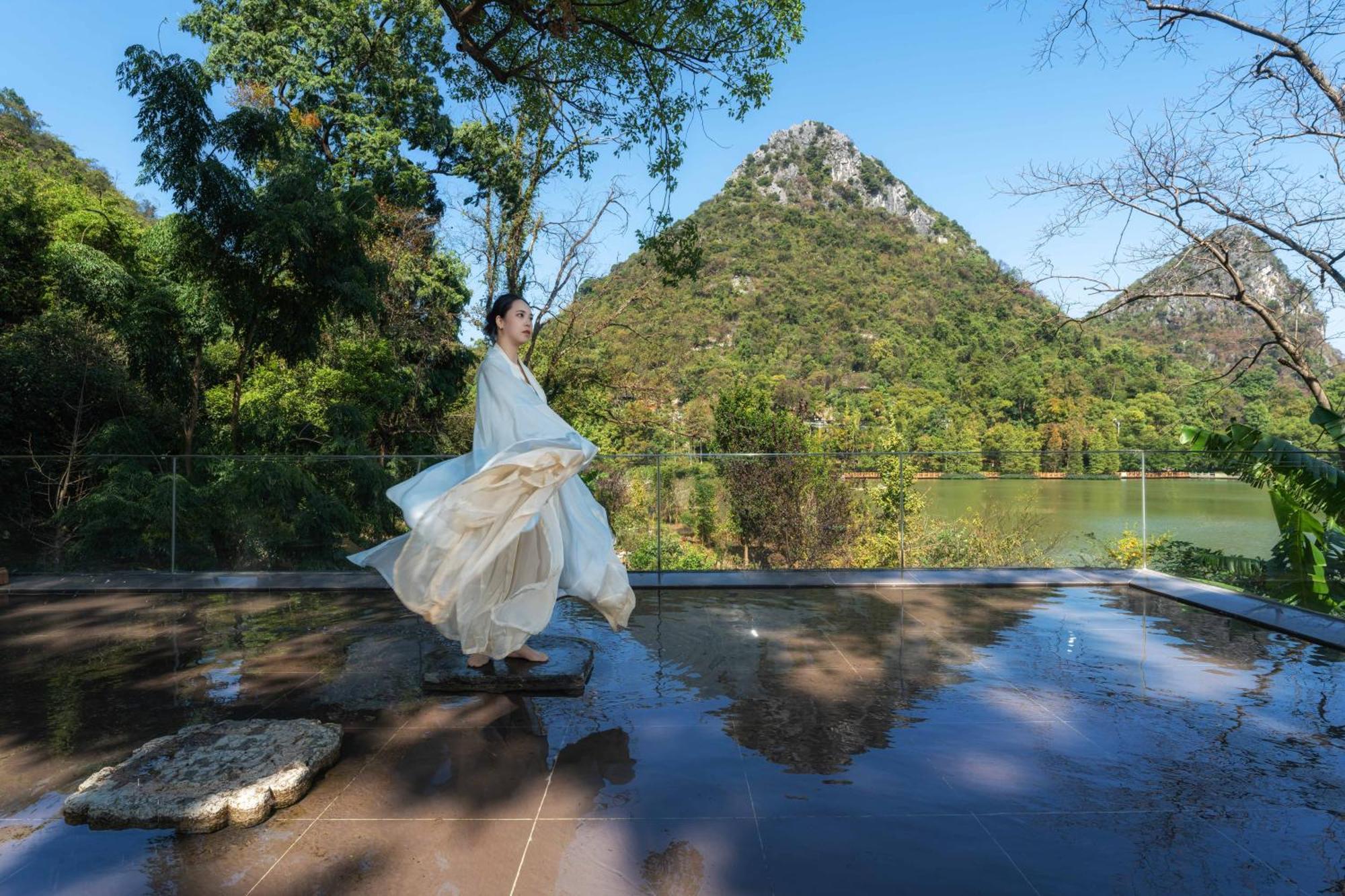 Guilin Heshe Lakeside Resort-Free Pick Up Service Stay Two Nights Exterior foto
